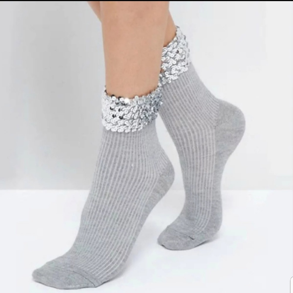 GRAY SOCKS - Picture 4 of 4